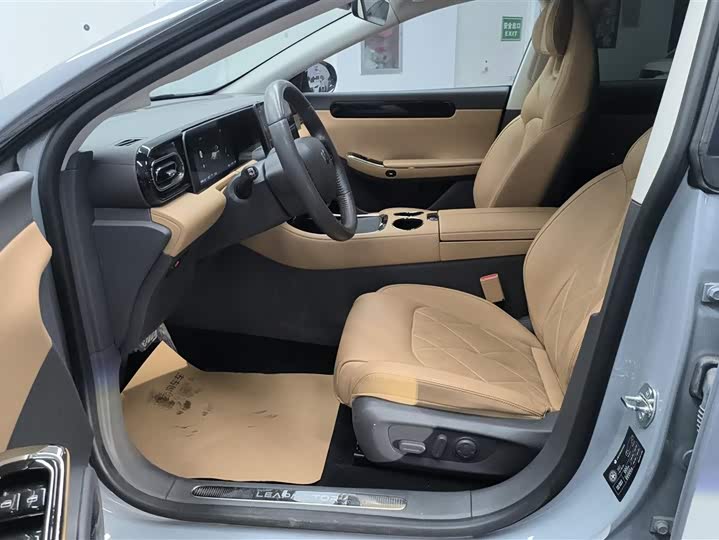 Фото 9 - Leapmotor C01