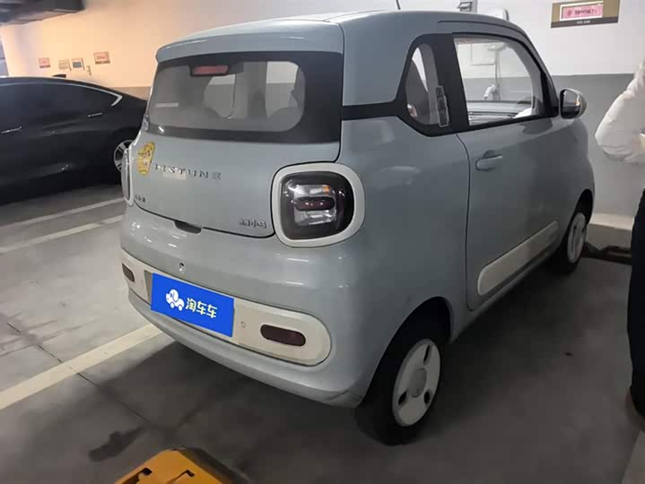 Фото 3 - Bestune Pony