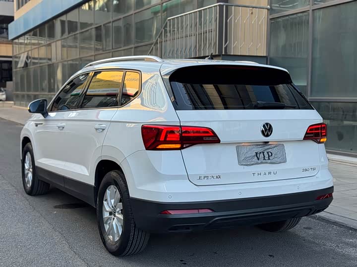 Фото 4 - Volkswagen Tharu