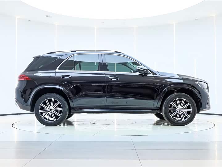 Фото 3 - Mercedes-Benz GLE-Class