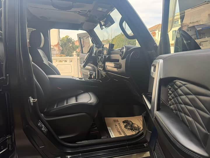 Фото 8 - BAIC Beijing BJ40