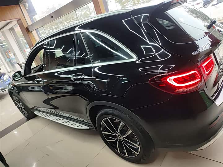 Фото 5 - Mercedes-Benz GLC-Class