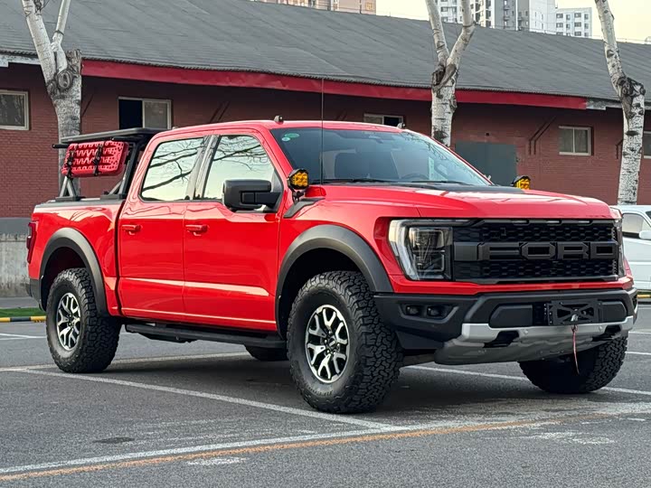 Фото 3 - Ford F-150 Raptor
