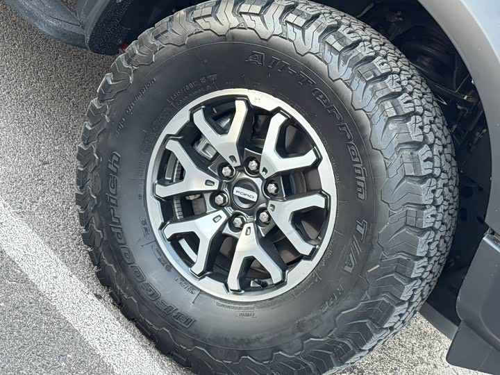 Фото 5 - Ford F-150 Raptor