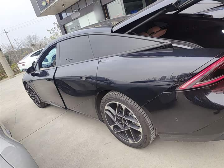 Фото 5 - XPeng F57