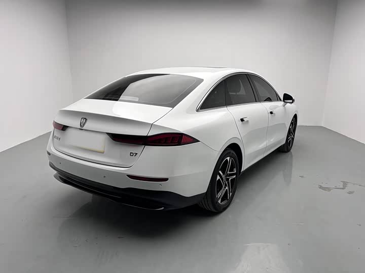 Фото 5 - Roewe D7