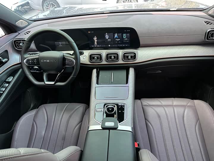 Фото 4 - Chery Tiggo 9