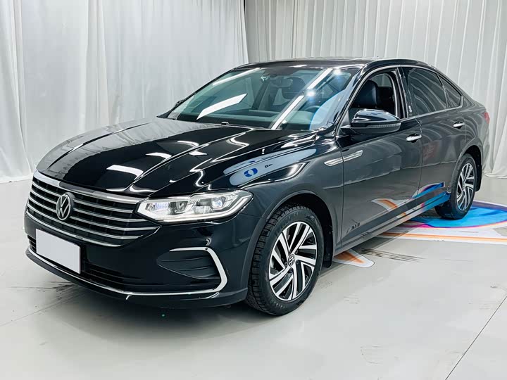 Фото 1 - Volkswagen Lavida