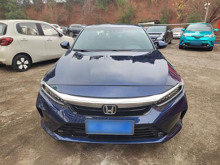 Фото 3 - Honda Inspire