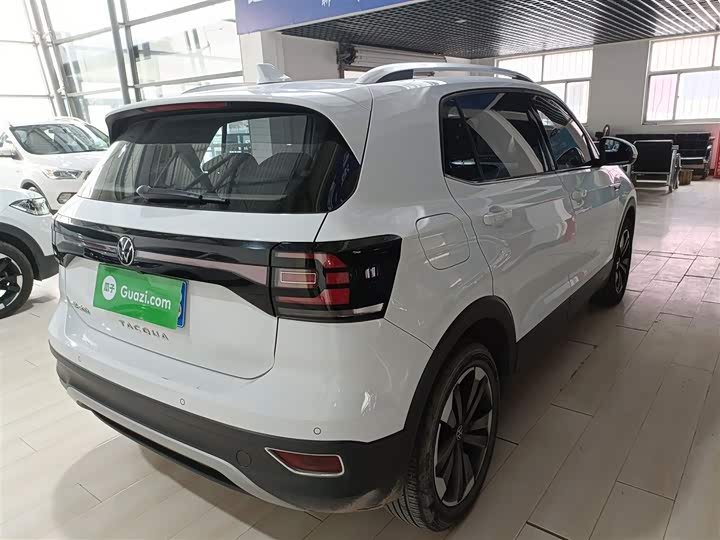 Фото 7 - Volkswagen Tacqua