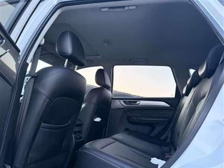 Фото 5 - Haval M6