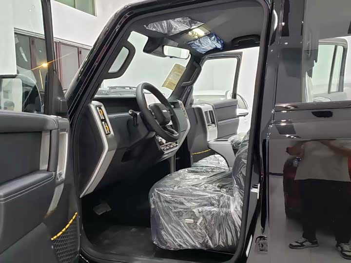 Фото 4 - Chery iCar V23