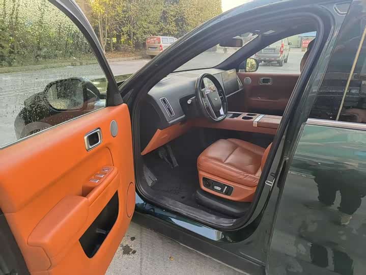 Фото 2 - LiXiang L9