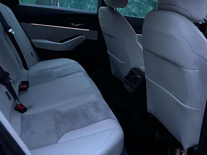 Фото 5 - Honda Inspire Hybrid