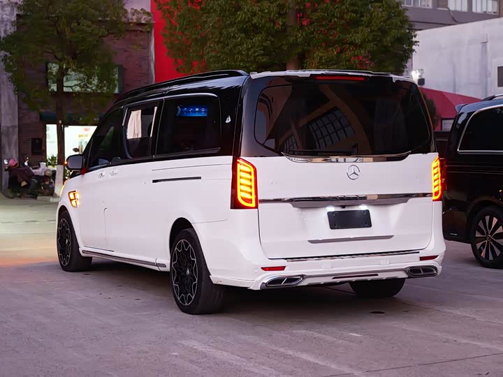 Фото 4 - Mercedes-Benz Vito