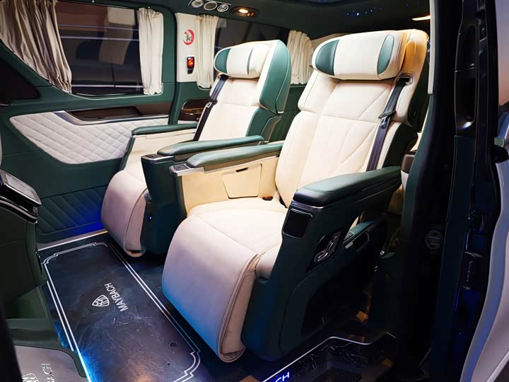 Фото 7 - Mercedes-Benz Vito