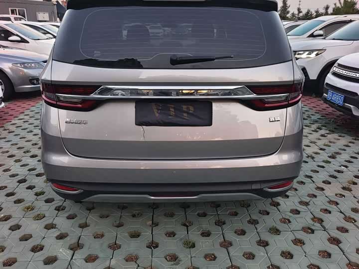 Фото 8 - Geely Jiaji