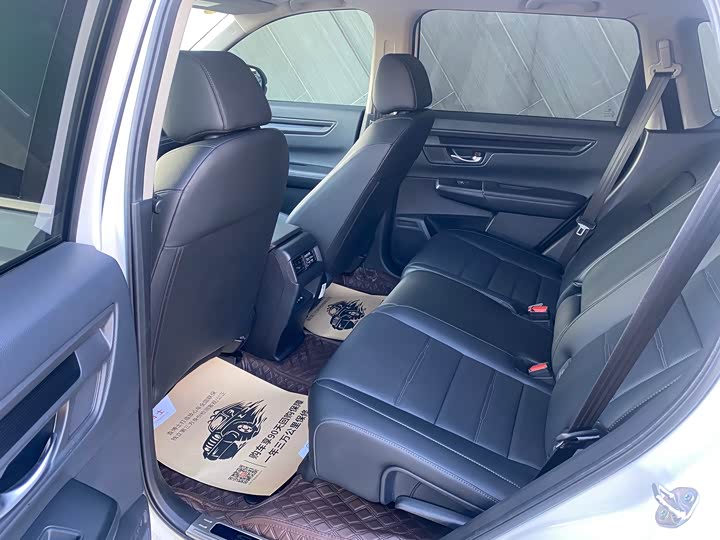 Фото 7 - Honda CR-V