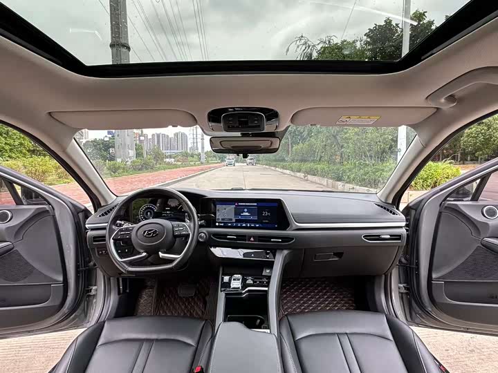 Фото 4 - Hyundai Sonata N Line