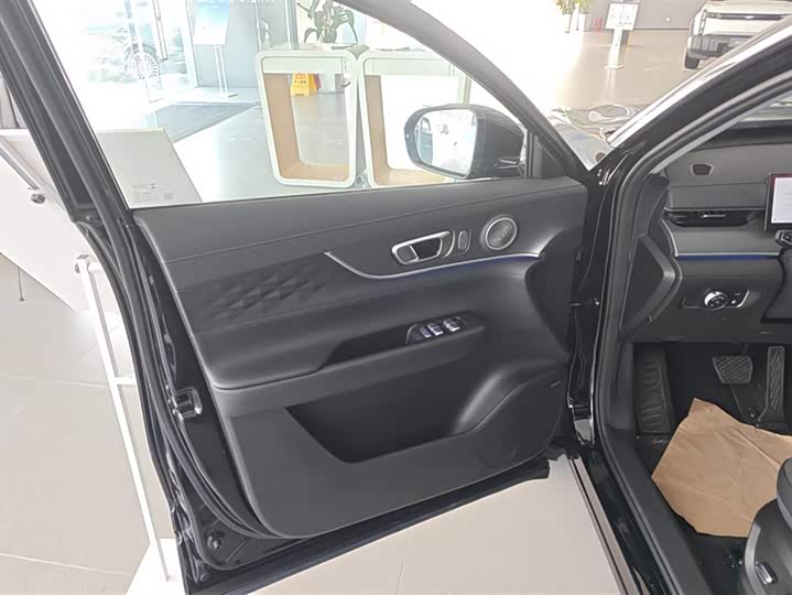 Фото 7 - Chery Fulwin T8