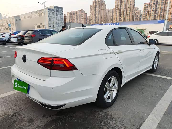 Фото 7 - Volkswagen Lamando L