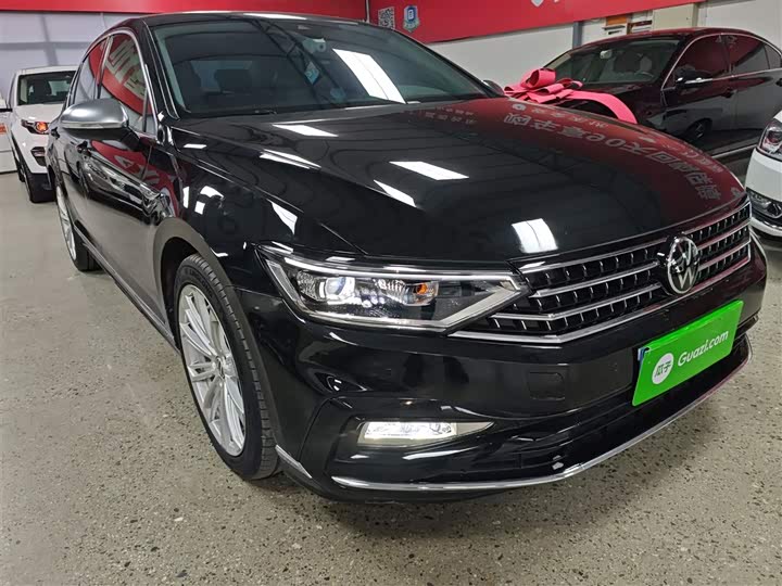 Фото 4 - Volkswagen Magotan