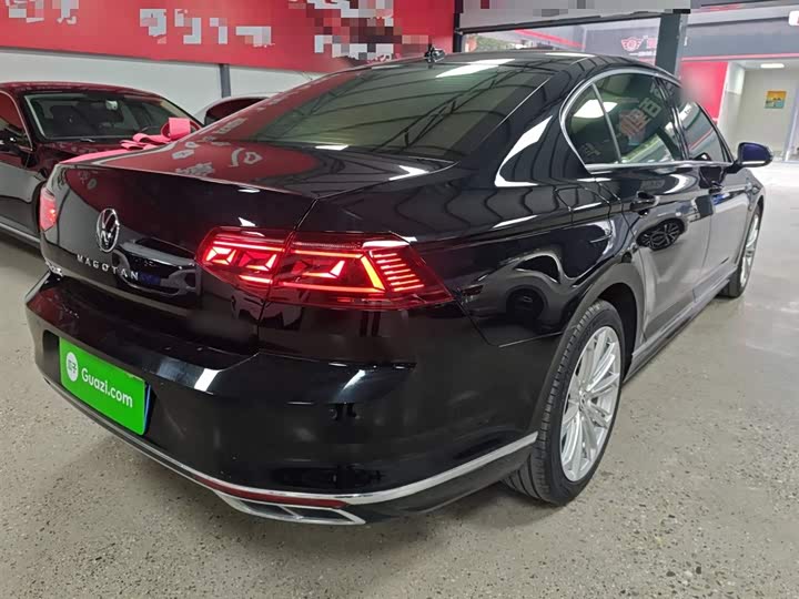 Фото 7 - Volkswagen Magotan