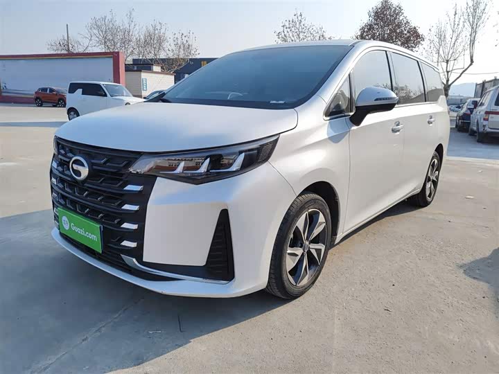 Фото 2 - GAC Trumpchi M6