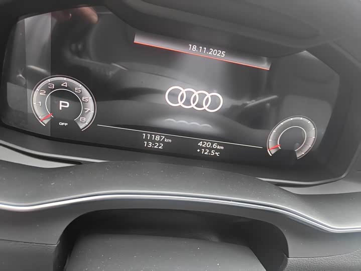 Фото 3 - Audi A6L
