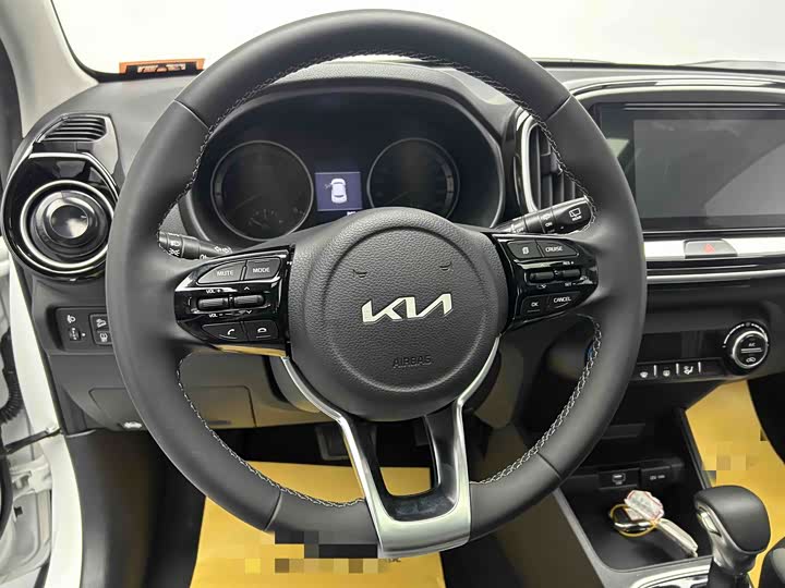 Фото 4 - Kia KX1