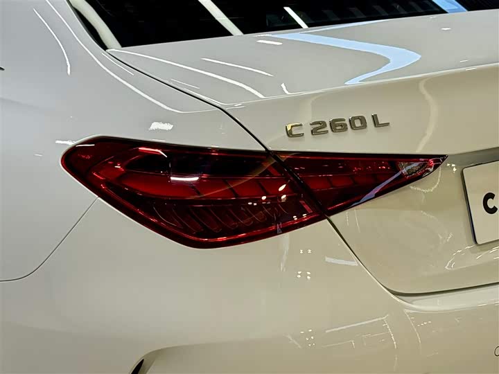 Фото 8 - Mercedes-Benz C-Class