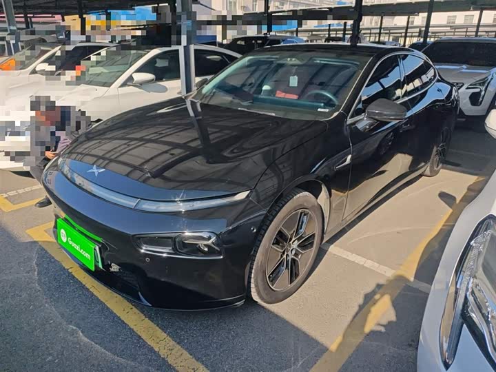 Фото 2 - XPeng P7