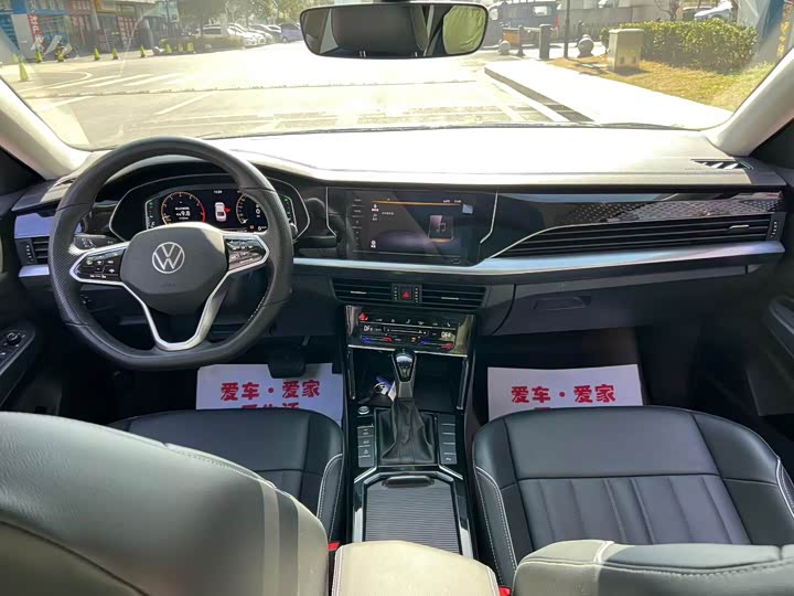 Фото 7 - Volkswagen Passat