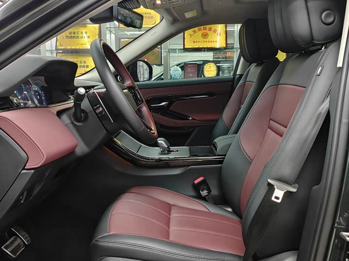 Фото 8 - Land Rover Range Rover Evoque L