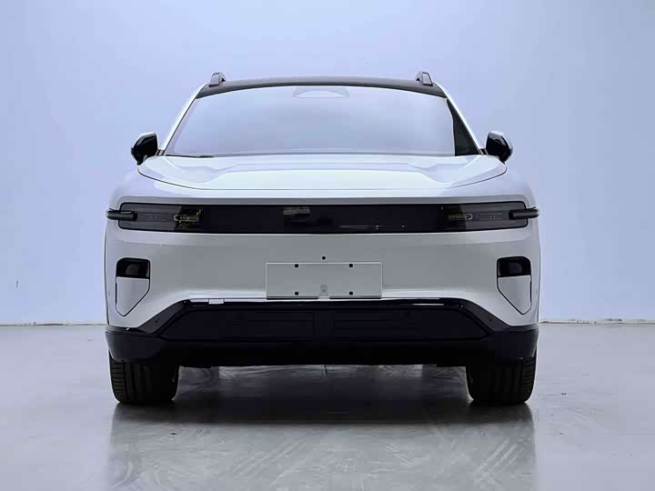 Фото 2 - Changan Qiyuan (Nevo) E07