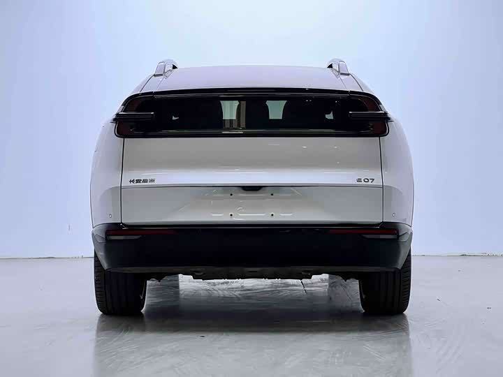 Фото 8 - Changan Qiyuan (Nevo) E07