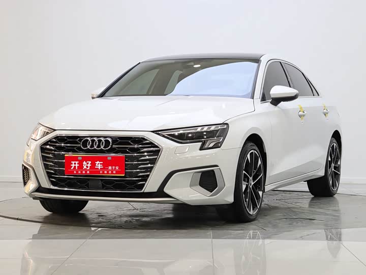 Фото 1 - Audi A3