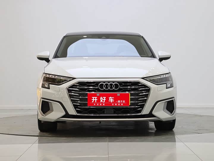 Фото 2 - Audi A3