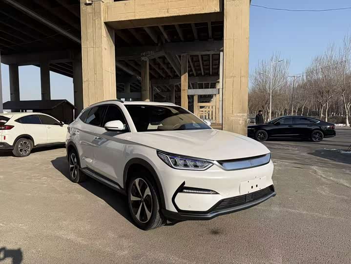 Фото 3 - BYD Song Plus Hybrid/EV