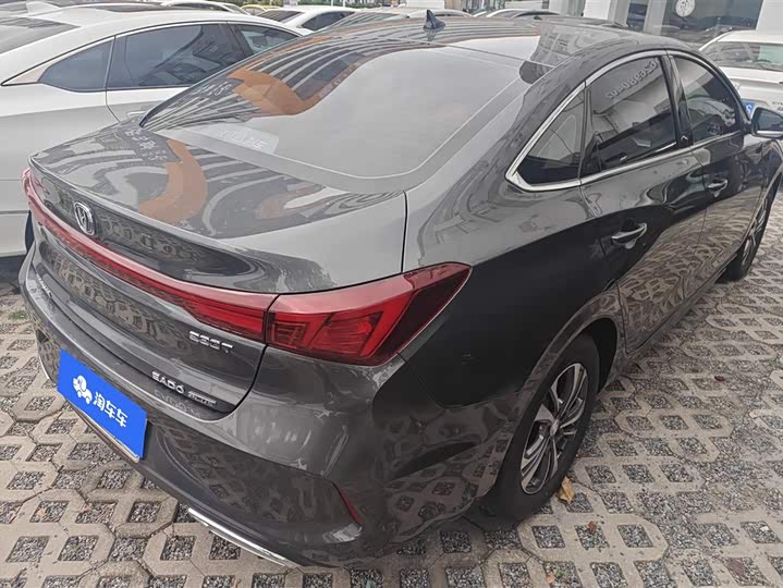 Фото 3 - Changan Eado Plus
