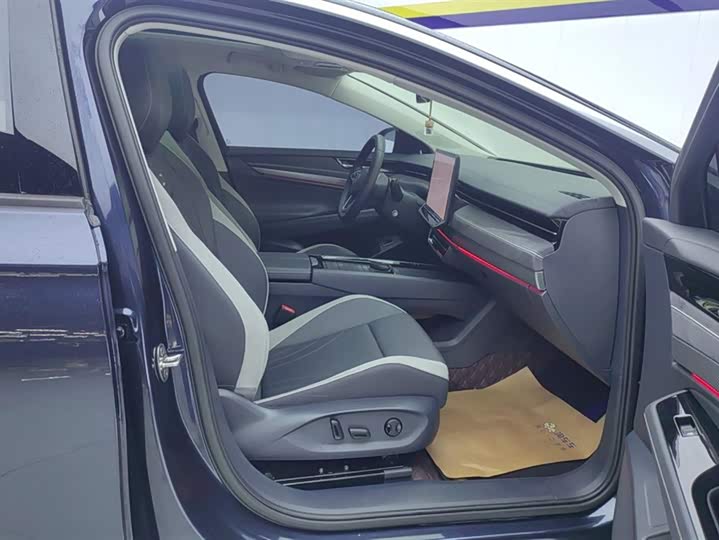 Фото 8 - Volkswagen ID.7 Vizzion