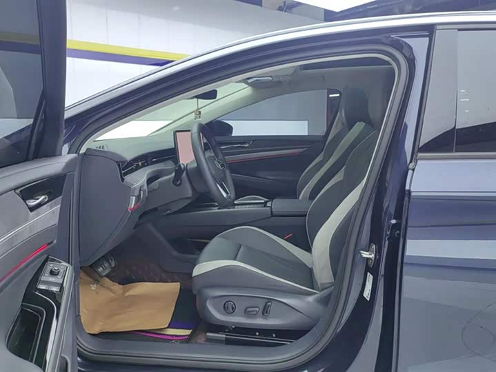 Фото 9 - Volkswagen ID.7 Vizzion