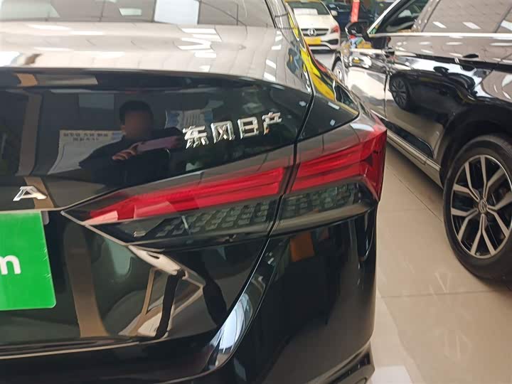 Фото 8 - Nissan Teana