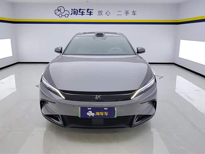 Фото 2 - BYD Han