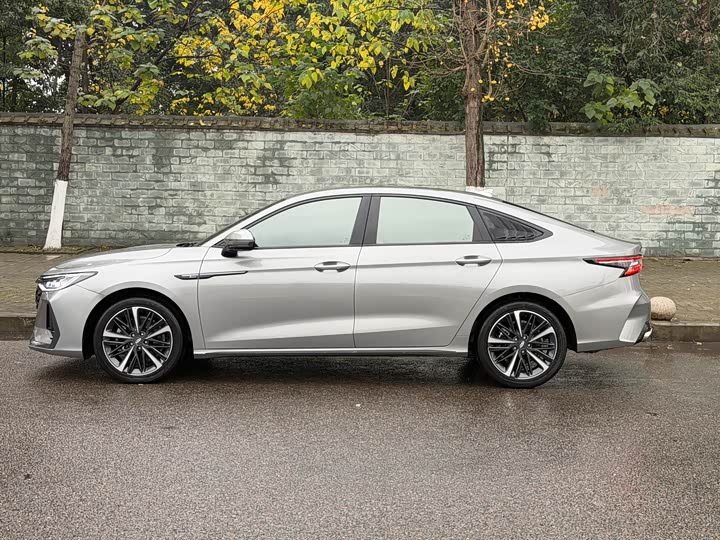 Фото 2 - Chery Arrizo 8