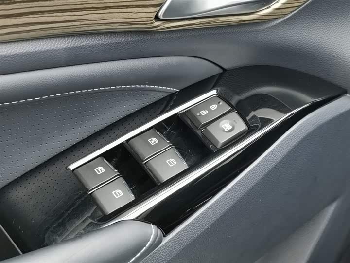 Фото 9 - GAC Trumpchi M8