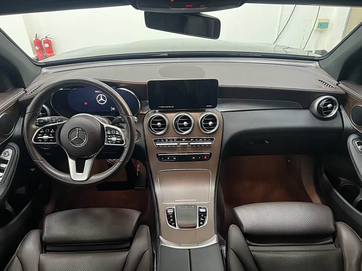 Фото 7 - Mercedes-Benz GLC-Class