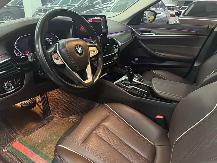 Фото 4 - BMW 5 Series