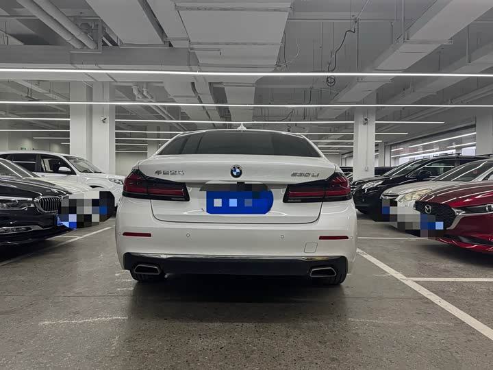 Фото 8 - BMW 5 Series