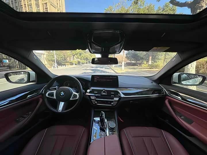 Фото 7 - BMW 5 Series